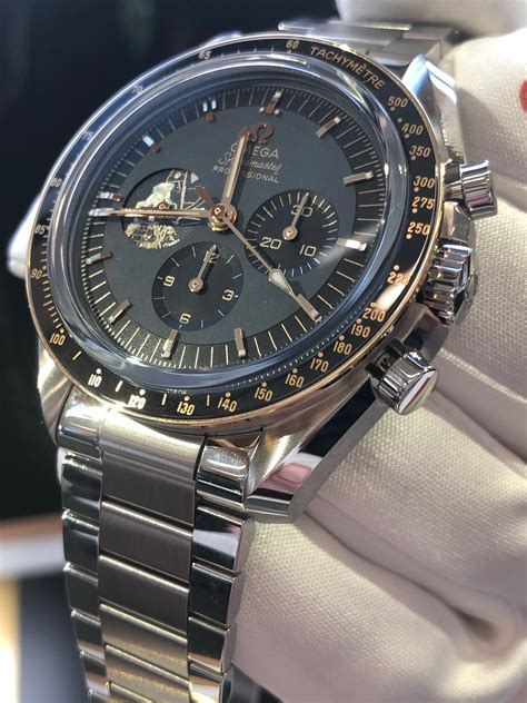 mens omega speedmaster watch